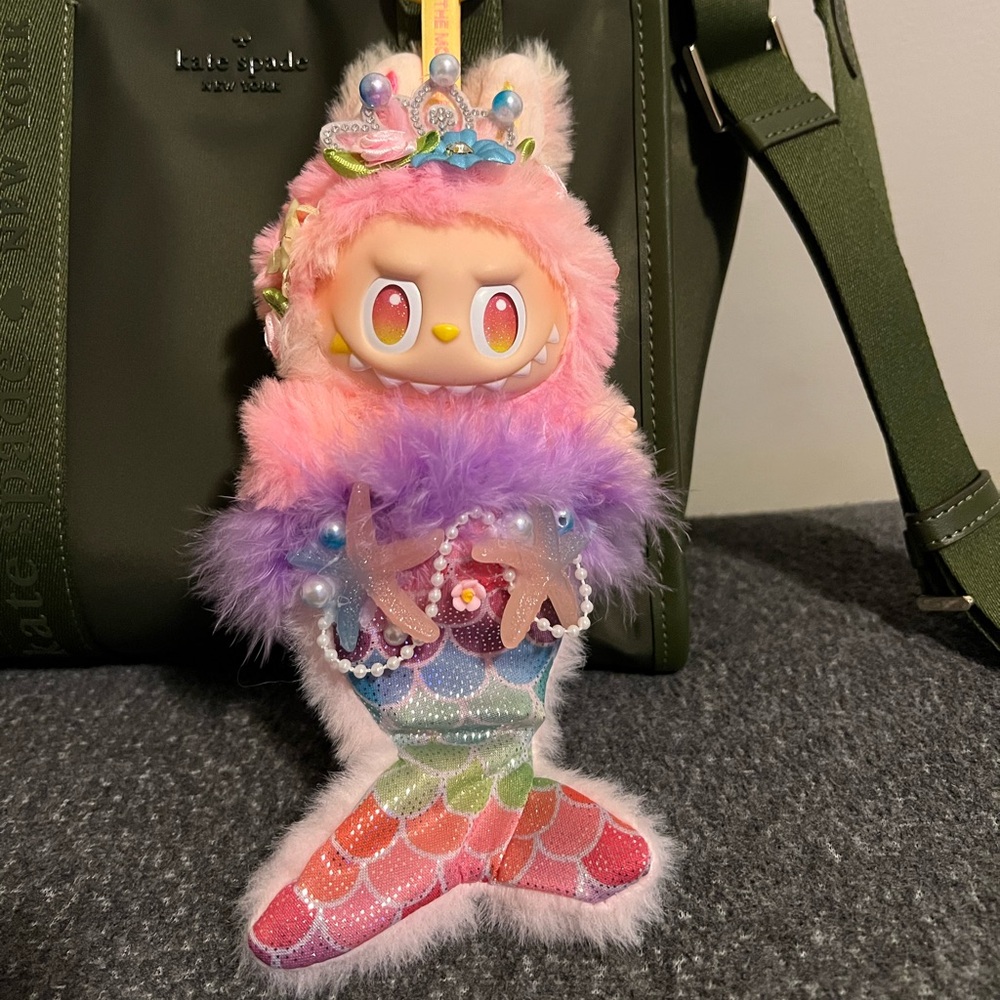 Cute Mermaid Outfit for Labubu
❗️Toy NOT Included❗️